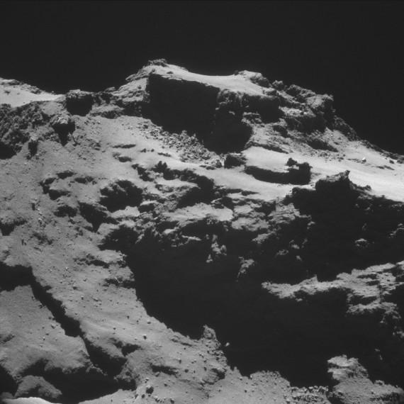 Komēta veic vienu apli ap... Autors: kasītis no simpsoniem D Apbrīnojamas kosmosa ainavu fotogrāfijas. Apskati komētu tuvplānā!