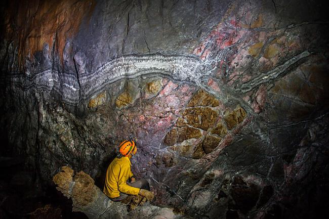  Autors: Mao Meow Son Doong – pasaulē lielākā ala