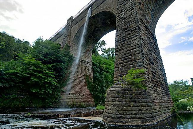 Almond LielbritānijaMandeļu... Autors: Fosilija Iespaidīgākie akvedukti jeb ūdens tilti Eiropā!