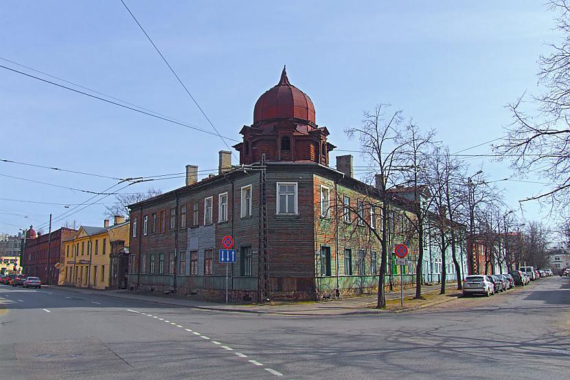 Koka ēka ar tornīti Valmieras... Autors: ieva5 Rīgas rajonu arhitektūra 2