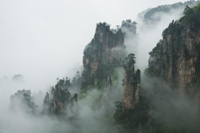  Autors: Mao Meow Tianzi kalni- virsotņu mežs.