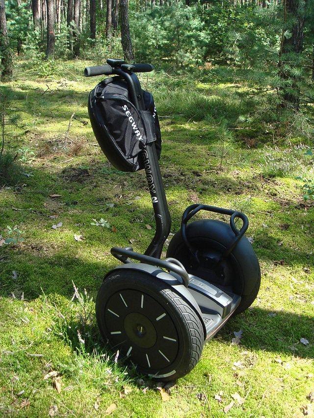 Segway kompānijas... Autors: kaķūns Dažas dumjas nāves vēsturē