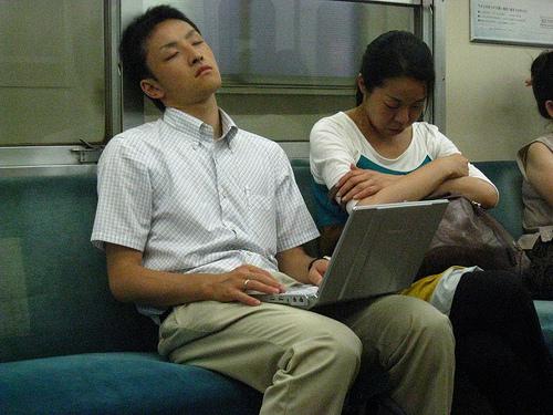 Japānā tu droscaroni vari... Autors: Geimeris Fakti par miegu! #5