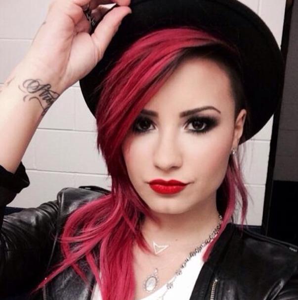 2014 gadsWow rozauml mati Autors: Broken Valentine Heart Demija Lovato , gadu gados.
