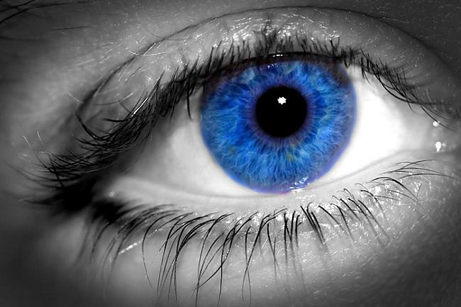 Zilas acisZilo acu gadījumā... Autors: Moonwalker Kādēļ tavas acis ir brūnas, zaļas, zilas, pelēkas?