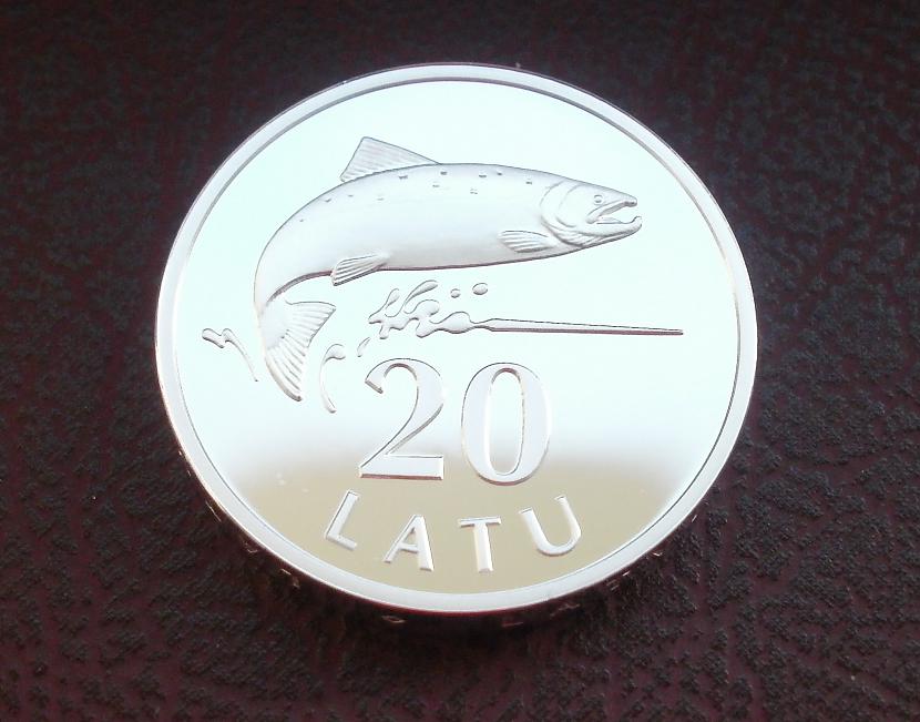 20 latu monēta  quotSudraba... Autors: pyrathe Mana kolekcija: Latvijas Republikas monētas