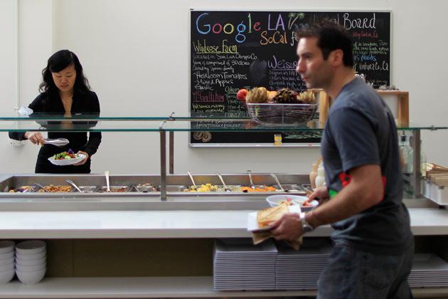 14 reizes nedēļā es ēdu Google... Autors: Sulīgais Mandarīns 25+ smieklīgas sūdzības no google darbiniekiem