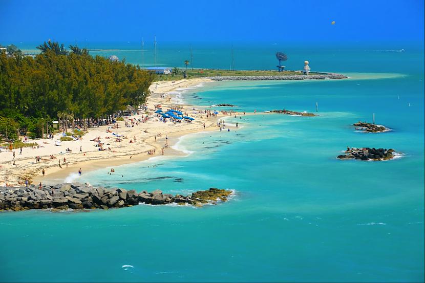 Key West ir pilsēta kurā... Autors: Fosilija 20 fakti par floridu.3 daļa