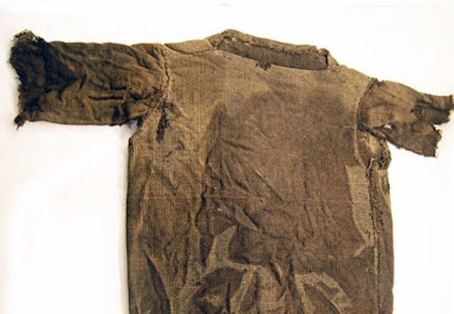 Vecākais džemperis 1 700... Autors: Alevender Kā izskatās tūkstošiem gadu vecas drēbes un aksesuāri?