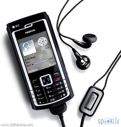 Nokia N72Nu scaronis jau bija... Autors: skudruucisz Es un mobilie telefoni