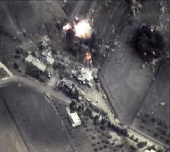 Bombardēta tika arī apdzīvota... Autors: LordsX Sīriešu civiliedzīvotāji zem krievu bumbām