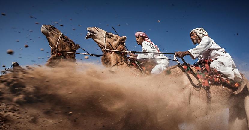 3 Sacīkstes ar kamieļiem Autors: ilvuciss 25 labākās National Geographic 2015 bildes!