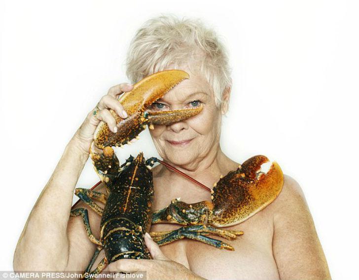 Dame Judi Dench pagaajushaa... Autors: ezkins Glābjam zivis!