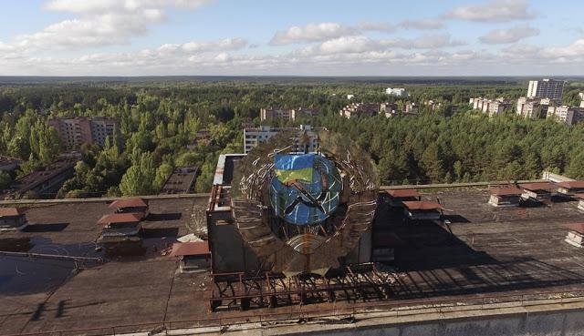 Padomju savienības ģerbonis... Autors: theFOUR Vēl joprojām radioaktīvs: 30 gadi kopš Černobiļas katastrofas.