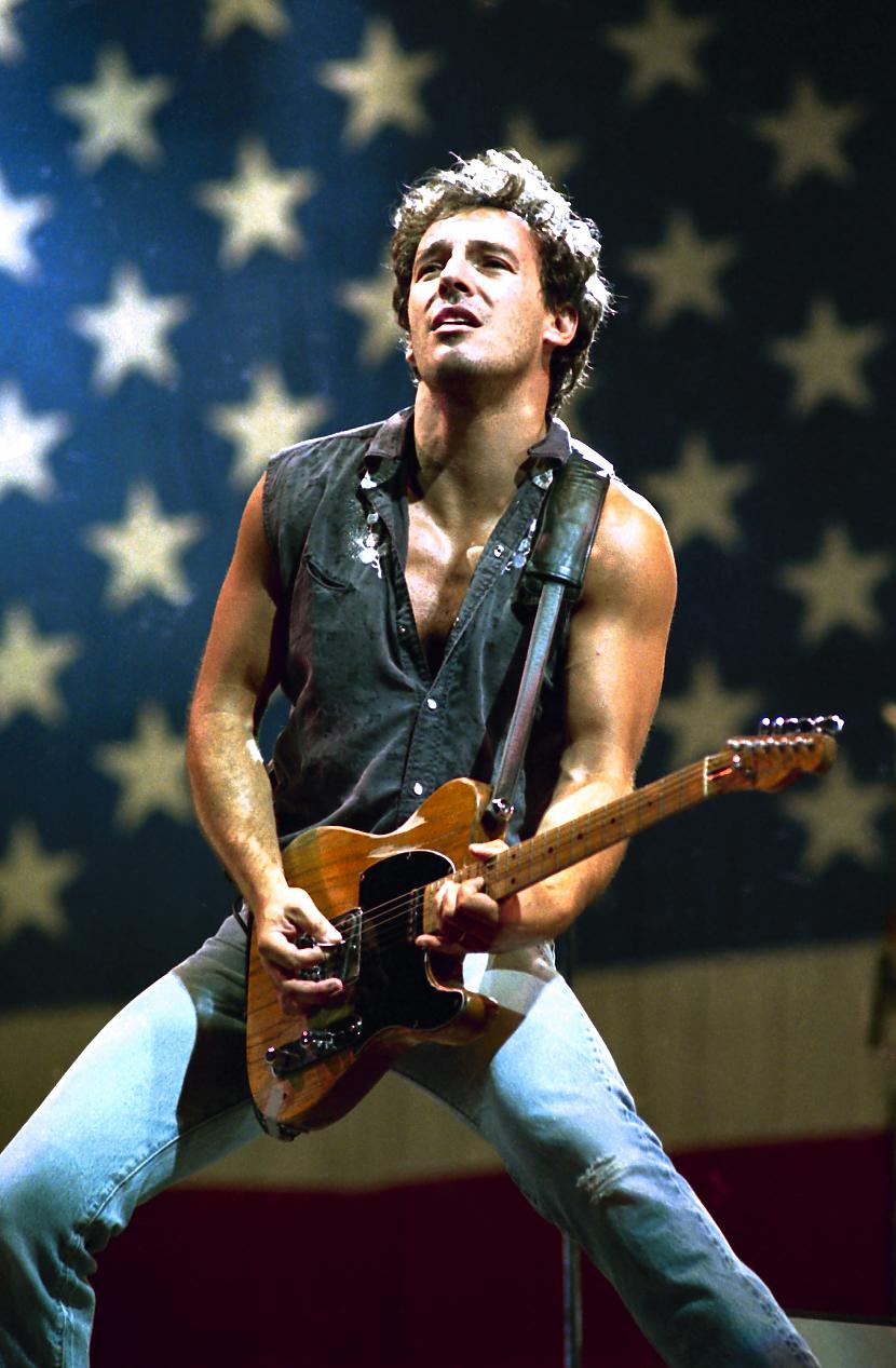 Bruce Springsteena albums... Autors: papīrgrozs 12 atlasīti fakti par Rock'n'Roll leģendām