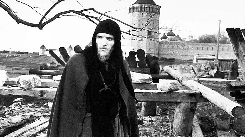 Andrei Rublev... Autors: ezkins 10 filmas, kuras uzņemtas Arthur Schopenhauer filozofisko ideju ietekmē