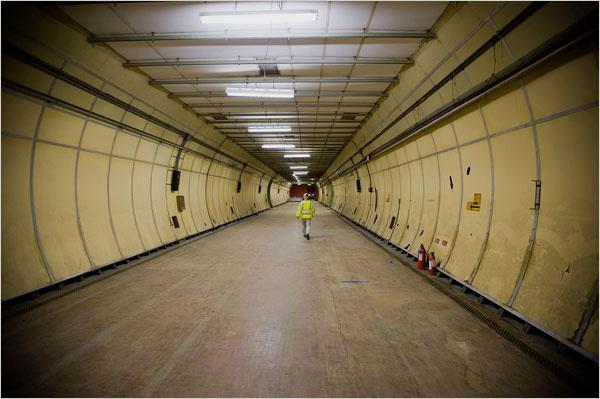 Londonas tuneļi Bez... Autors: Geimeris Pamestas vietas, kuru izskatam tu neticēsi! #2