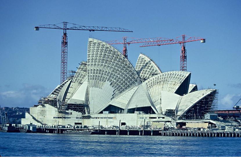Sidnejas Operas ēka 1966g Dāņu... Autors: Lestets Pasaules ikoniskās būves pirms to pabeigšanas