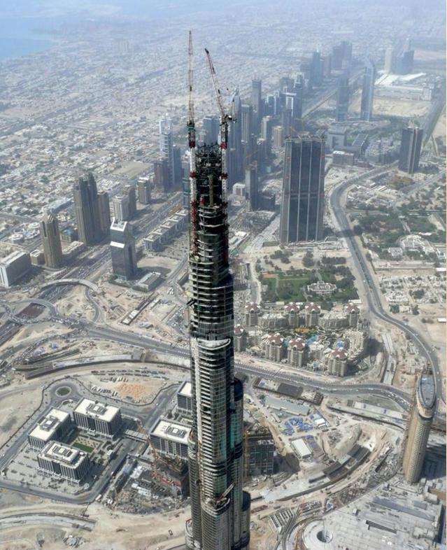 Burj Khalifa 2008g Pasaules... Autors: Lestets Pasaules ikoniskās būves pirms to pabeigšanas