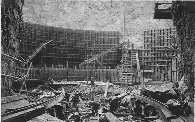 Hūvera aizsprosts 1932g Būvēts... Autors: Lestets Pasaules ikoniskās būves pirms to pabeigšanas