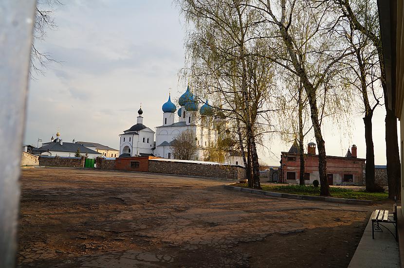 Nonākot līdz scaronī klostera... Autors: Pēteris Vēciņš Lielā Krievijas Zelta loka aizmirstais posms - Serpuhova