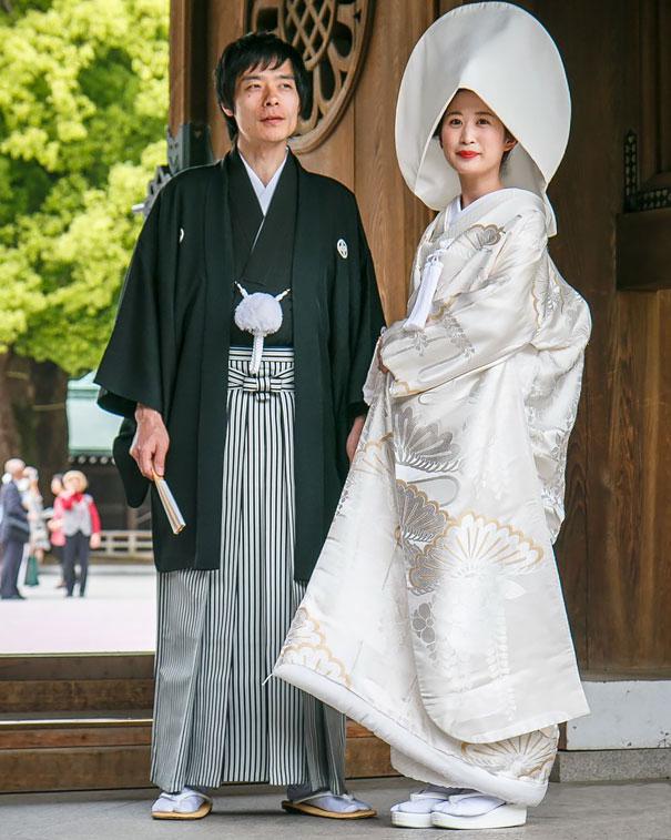 JapānaScaronajā valstī līgavai... Autors: sfinksa Kāzu tērpi pasaulē