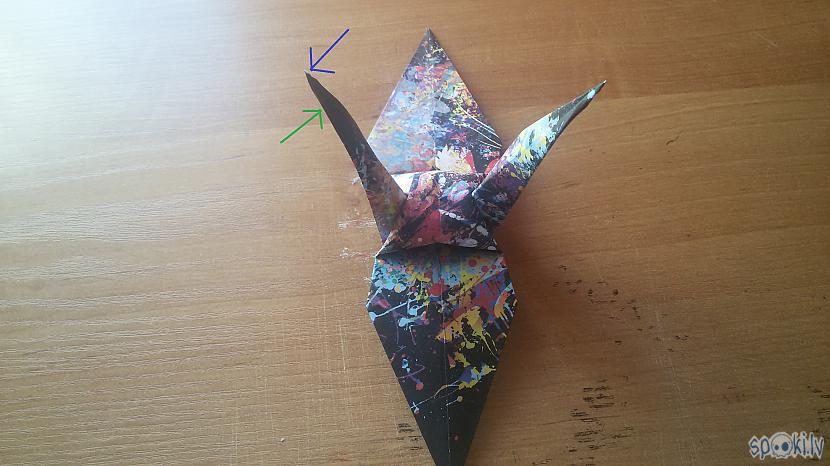 Dzērve gandrīz gatava tikai ar... Autors: Zviedriete How to: origami dzērvīte