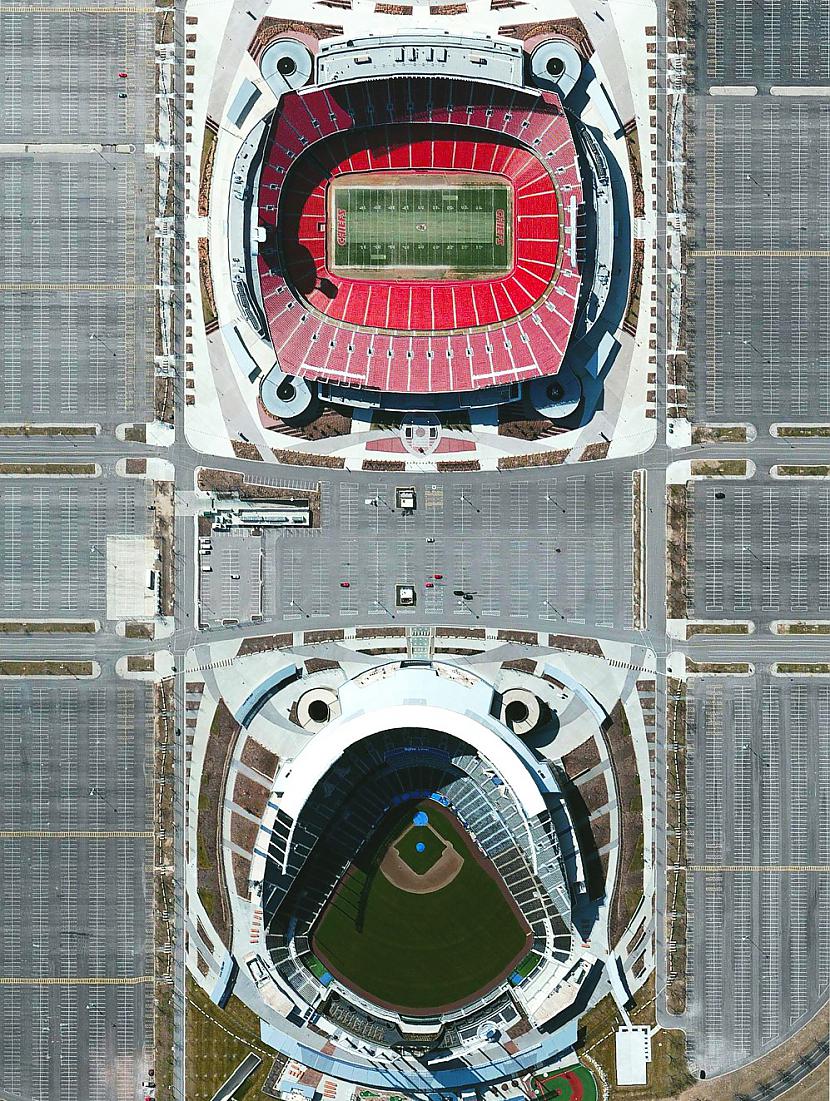 Arrowhead Stadium  Kauffman... Autors: Šamaniss Fantastiskas satelīta bildes