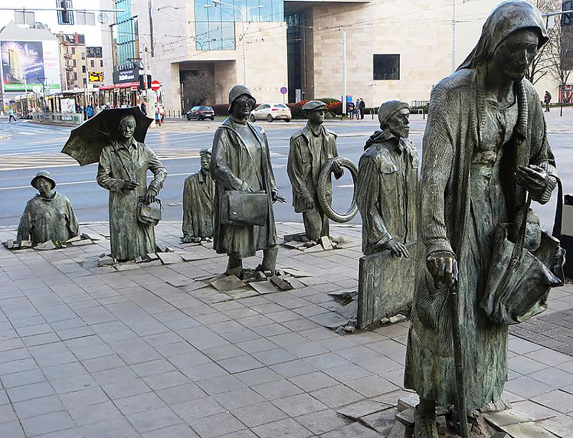 Polija Autors: matilde 15+ fantastiskas skulptūras pasaulē