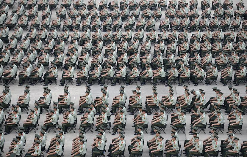 Policijas kadeti Autors: matilde 23 bildes, kas parāda to, cik pārapdzīvota ir Ķīna