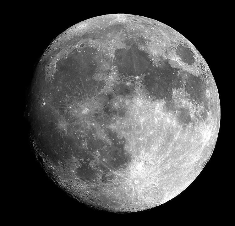 paldies ka izlasijātnbspceru... Autors: Ciema Sensejs 7 interesanti fakti par Mēnesi
