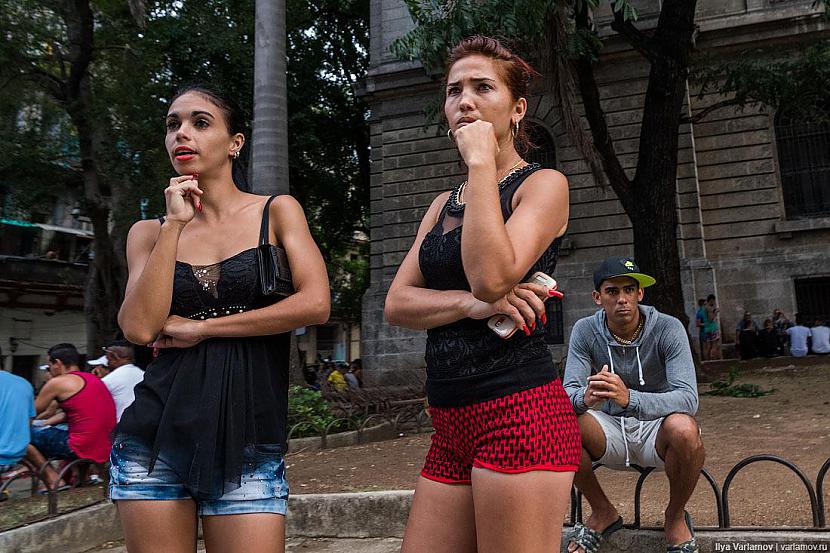 Lai gan tūristu vidū joprojām... Autors: matilde Sekstūrisms Kubā: Kāda ir ielasmeitu dzīve?
