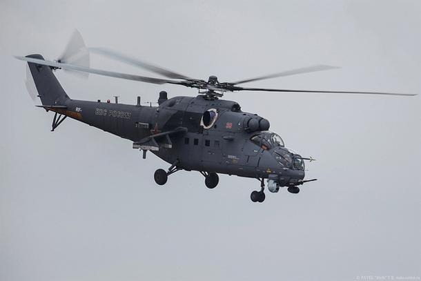 Krievijas militārais... Autors: Ciema Sensejs Militāro helikopteru bāze pie Latvijas robežas
