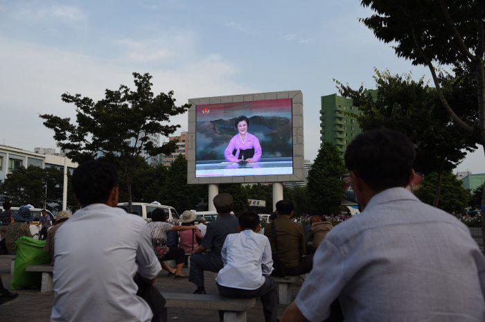 Autors: Jangbi Ziemeļkorejas ikdiena.