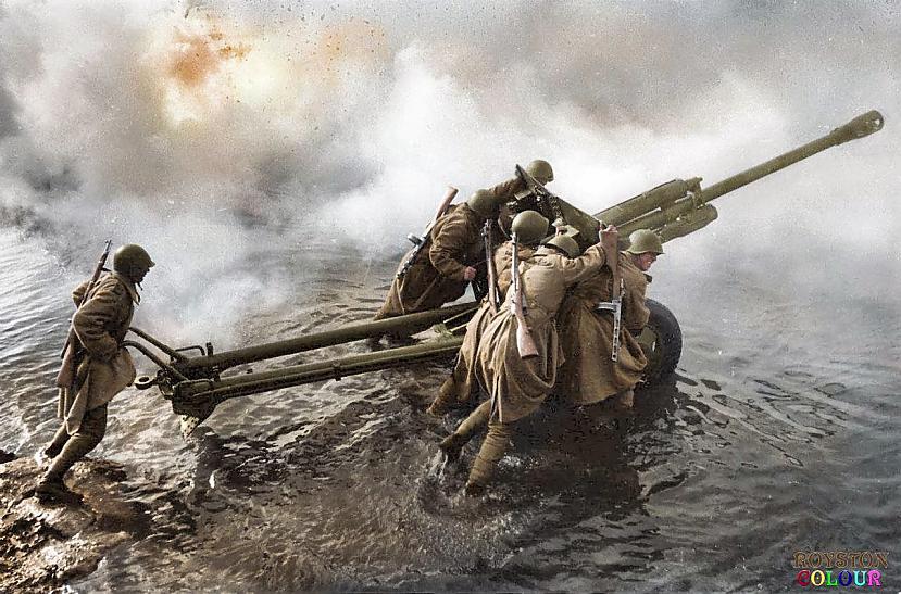 Padomju kareivji transportē... Autors: Lestets 2. pasaules kara bildes, kas pārsteigs!
