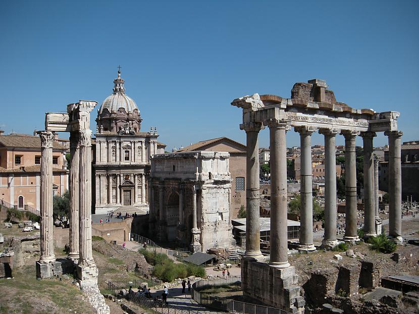 Attēlānbsp Romas... Autors: andza512 Rietumu un Austrumu kultūru raksturojums
