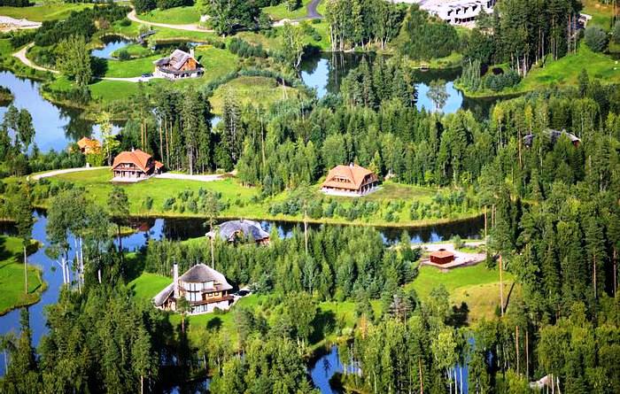  Autors: Syder Miljonārs Latvijā nopērk 30 000 hektāru meža un pārtaisa to par paradīzi!