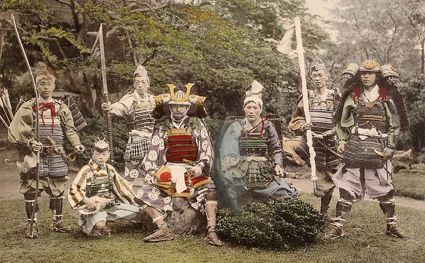 Samuraju grupa kas ir... Autors: matilde «Dzīvo ar zobenu, mirsti no zobena!» Japāņu samuraji, kas nodūra sevi līdz nāvei