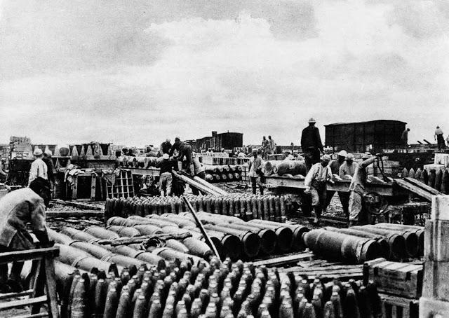 Artilērijas lādiņi... Autors: Lestets Kauja pie Sommas - asiņainākā kauja vēsturē