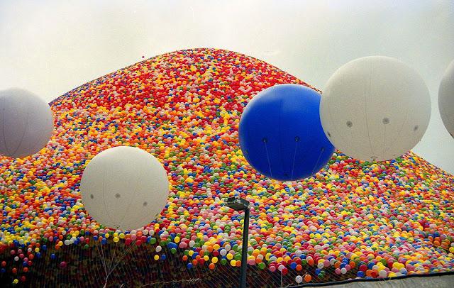 Krasta apsardze bija spiesta... Autors: Lestets Klīvlendas balonu festivāls 1986