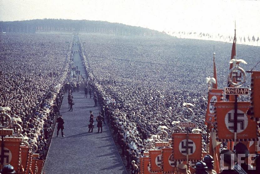 Nacistu mītiņscaron 1937 gadā... Autors: kristaps92 20 Spēcīgi foto