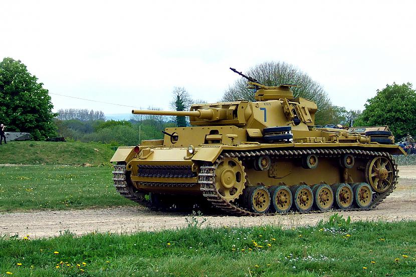 Panzer III Ausf... Autors: The Travel Snap Interesanti fakti par tankiem + atjautības uzdevums zem video!