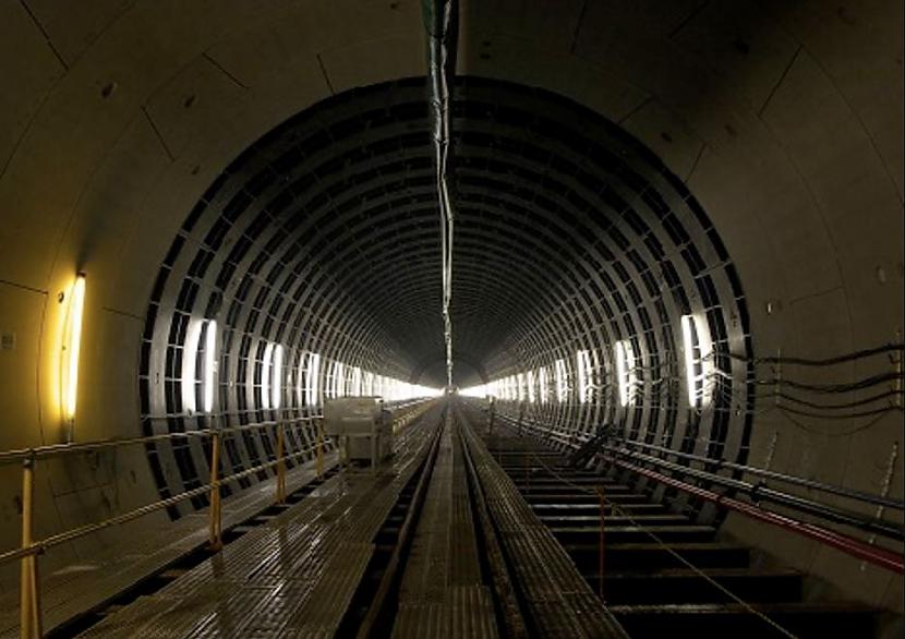 Pazemes tuneļi savienu Tokijas... Autors: Lestets Tokijas slepenā pazeme