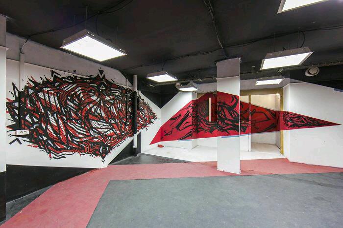  Autors: e e e Kad graffiti māksliniekus uzaicina izdaiļot kopmītņu telpas
