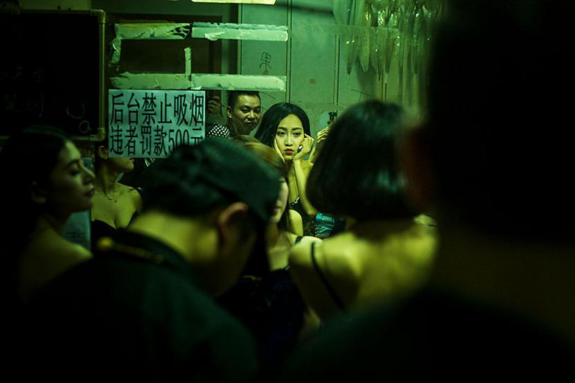  Autors: matilde Ekskluzīvas fotogrāfijas no Ķīnas pagrīdes kluba, kurā labāk kāju nespert!