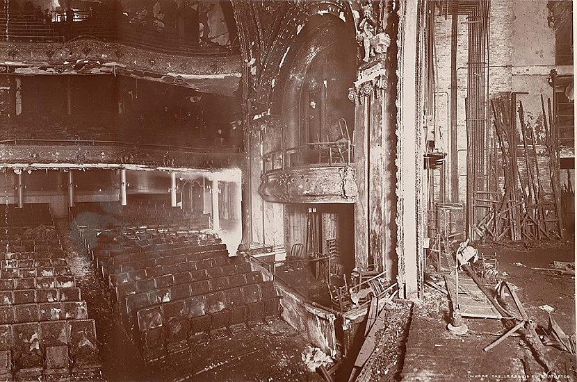 Iroquois teātra ugunsgrēks... Autors: Testu vecis Mazāk zināmas 20. gadsimta katastrofas (4)