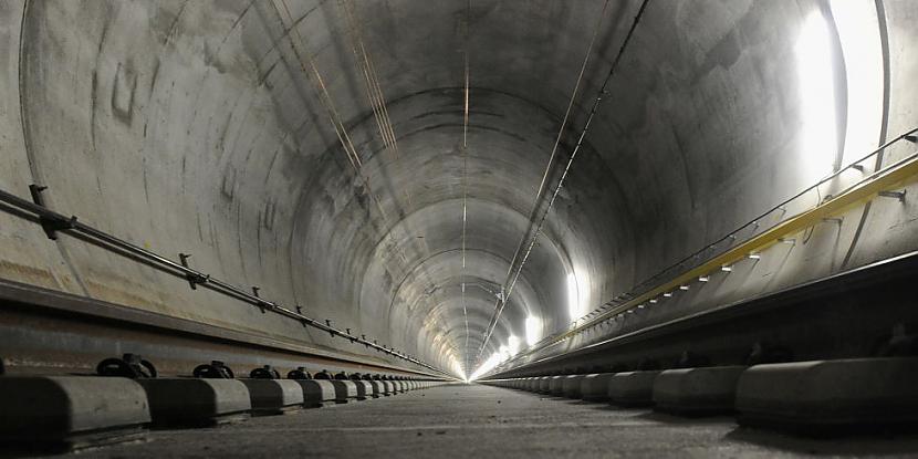 Garākais tunelis pasaulē ir 57... Autors: Fosilija Interesanti fakti par jebko! 3. daļa!