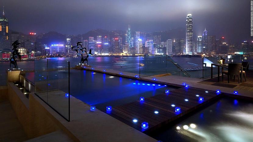 InterContinental Hong... Autors: shnaps 17 ekskluzīvas vietas pasaulē, kur noplunčāties