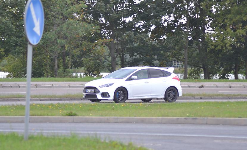 Ford Focus RS Autors: LGPZLV Dārgas mašīnas uz Latvijas ceļiem. 2017 #9