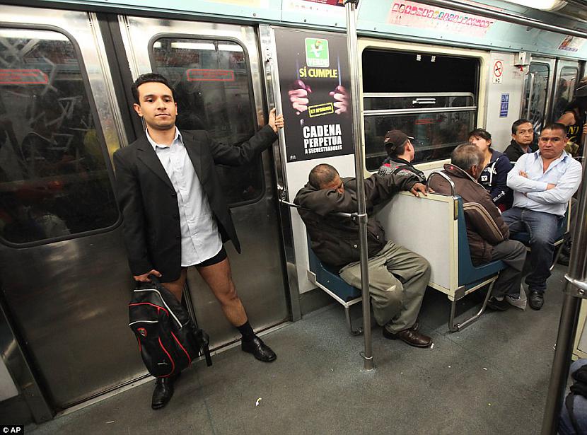 Tipisks skats metro Autors: Latvian Revenger 25 smieklīgi attēli ar tekstiņiem
